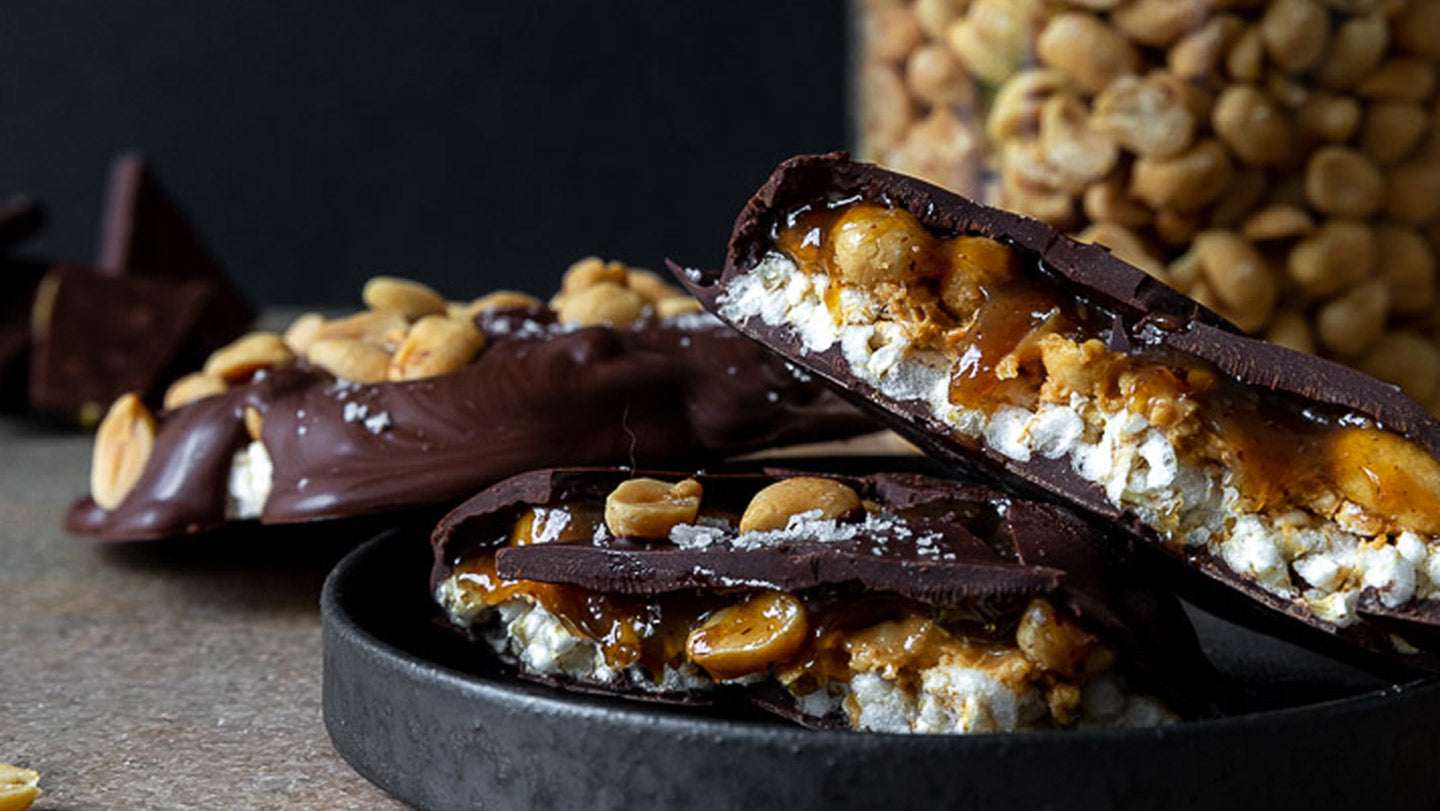 Peanut caramel rice slice recipe